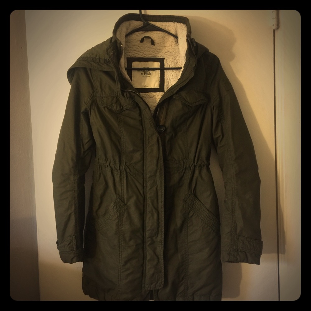 Abercrombie & Fitch green hooded parka